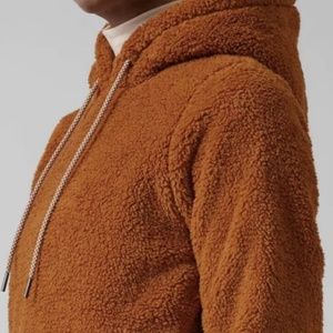 Athleta Tugga Sherpa Hoodie in Cattail Brown